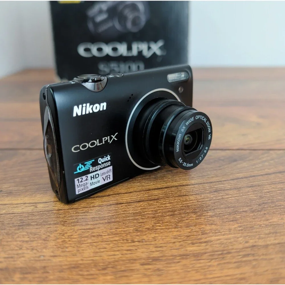 Nikon COOLPIX S5100 Digital Camera 5x Optical Zoom 12.2MP with Accessories Black
